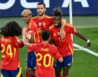 Soccer Football - Nations League - Semi Final - Spain v France - MHPArena, Stuttgart, Germany - June 5, 2025 Spain's Nico Williams celebrates scoring their first goal with teammates REUTERS/Angelika Warmuth
